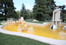 BAGNI MISTERIOSI DI DE CHIRICO